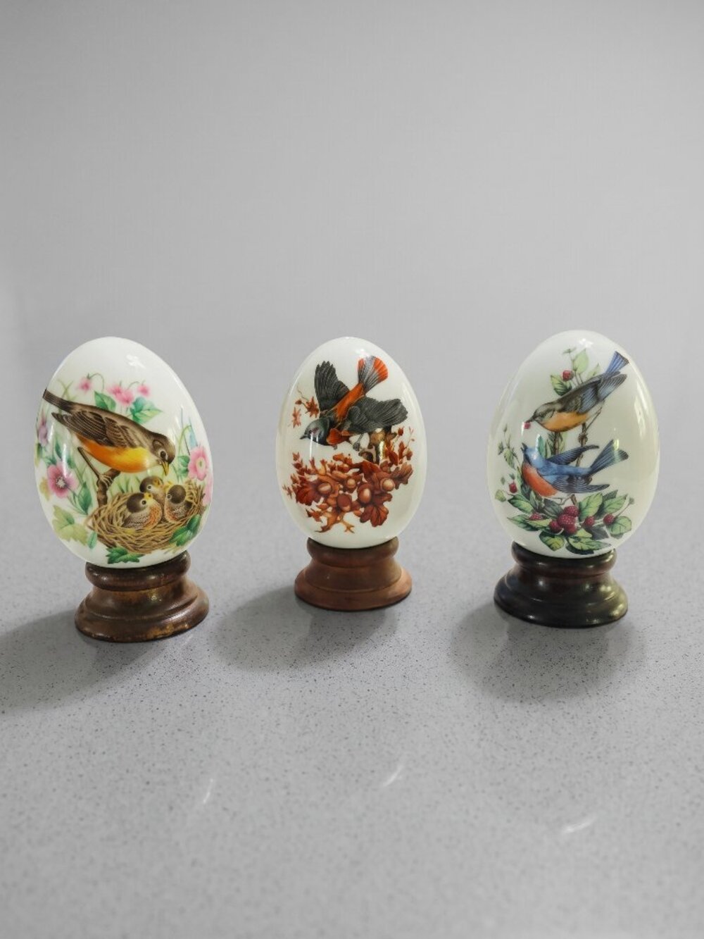 Vintage 1984 Avon Four Seasons Porcelain Bird Eggs Set of 3 w Stands